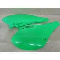 side panels fits on KX125 / 250 99-02 